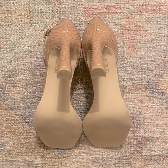 Dolce Vita Jevana Heeled Sandal in Coffee Stella - Picture 7 of 7